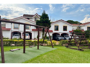 Casa en Conjunto en Venta en Ciudad Jardín Cali