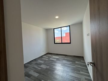 VENTA DE CASA EN FRACCIONAMIENTO EL SUSPIRO, ATRÁS DE PLAZA SAN DIEGO 4R
