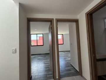 VENTA DE CASA EN FRACCIONAMIENTO EL SUSPIRO, ATRÁS DE PLAZA SAN DIEGO 4R