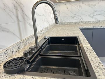 VENTA DE CASA EN FRACCIONAMIENTO EL SUSPIRO, ATRÁS DE PLAZA SAN DIEGO 4R
