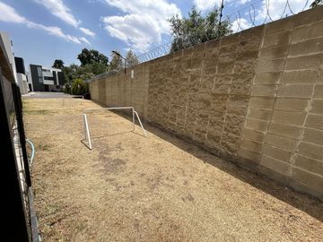 VENTA DE CASA EN FRACCIONAMIENTO EL SUSPIRO, ATRÁS DE PLAZA SAN DIEGO 4R