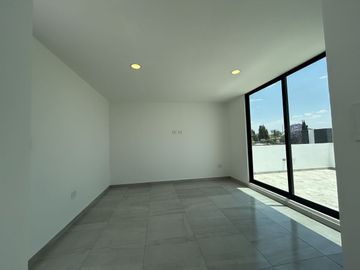 VENTA DE CASA EN FRACCIONAMIENTO EL SUSPIRO, ATRÁS DE PLAZA SAN DIEGO 4R