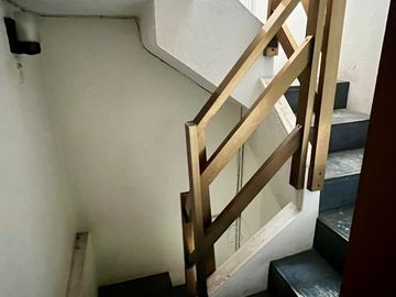 CASA EN VENTA EN LOMAS DE GUEVARA