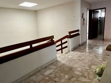 CASA EN VENTA EN LOMAS DE GUEVARA