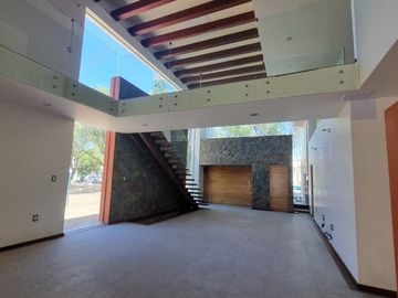 VENTA CASA EN BALVANERA COUNTRY CLUB CORREGIDORA QRO