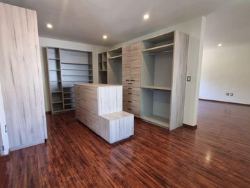 VENTA CASA EN BALVANERA COUNTRY CLUB CORREGIDORA QRO