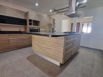 VENTA CASA EN BALVANERA COUNTRY CLUB CORREGIDORA QRO