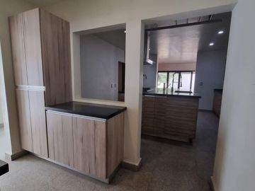 VENTA CASA EN BALVANERA COUNTRY CLUB CORREGIDORA QRO