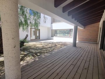 VENTA CASA EN BALVANERA COUNTRY CLUB CORREGIDORA QRO