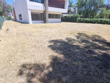 VENTA CASA EN BALVANERA COUNTRY CLUB CORREGIDORA QRO