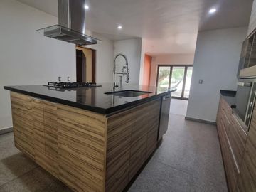VENTA CASA EN BALVANERA COUNTRY CLUB CORREGIDORA QRO