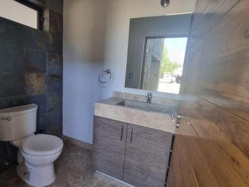 VENTA CASA EN BALVANERA COUNTRY CLUB CORREGIDORA QRO