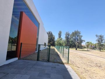 VENTA CASA EN BALVANERA COUNTRY CLUB CORREGIDORA QRO