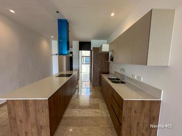 Penthouse frente al mar en venta en Telchac Puerto