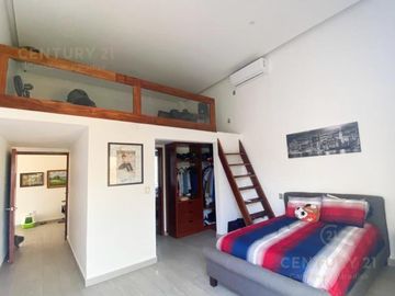 VENTA Casa Semiamueblada LAGOS DEL SOL C3227