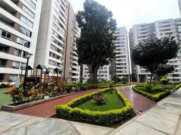 VENDO DPTO. 3 DORM. EN AV. VENEZUELA COND. ALTO SAN MIGUEL