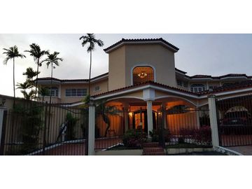 VENTA DE CASA EN LOS GUAYACANES HATO PINTADO