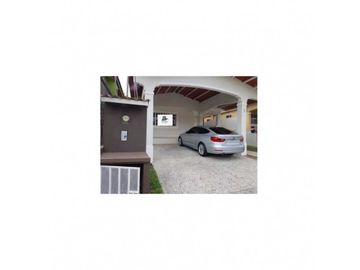VENTA DE CASA EN QUINTAS REALES VILLA ZAITA 3REC 2B +CBE
