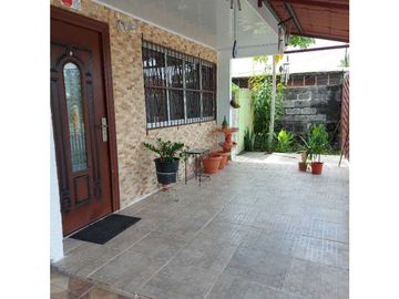 EN VENTA CASA EN BETANIA 8REC 6B