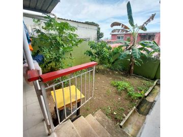 EN VENTA CASA EN BETANIA 8REC 6B