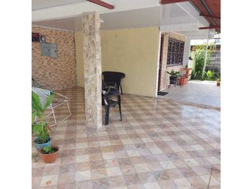 EN VENTA CASA EN BETANIA 8REC 6B