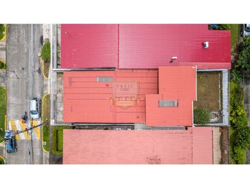 Casa Tipo Chalet en Hato Pintado - Con Patio Frente a TIGO -12 Octubre