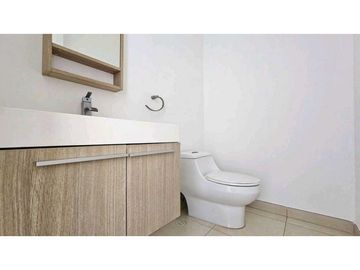 VALQUILER DE APARTAMENTO LINEA BLANCA AVENIDA BALBOA PH WATERS 257 JP