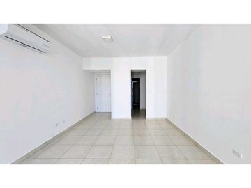 VALQUILER DE APARTAMENTO LINEA BLANCA AVENIDA BALBOA PH WATERS 257 JP