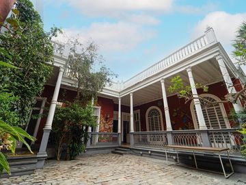 HERMOSA CASONA COLONIAL EN ALQUILER EN EL CORAZON DE BARRANCO