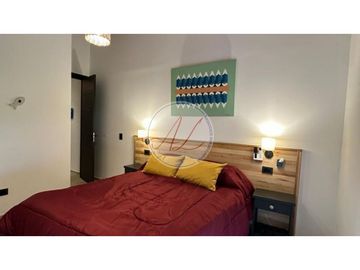 CASA 186 / BARRIO VILLAROBLES
