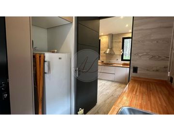 CASA 186 / BARRIO VILLAROBLES