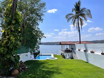 Vista al Lago