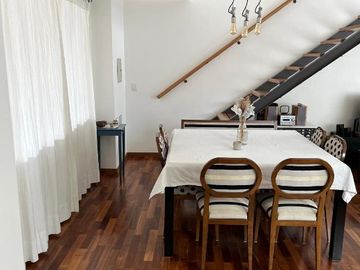 Casa PH en venta en Hurlingham