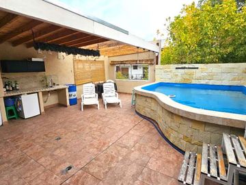 Casa en venta en Lanus Oeste