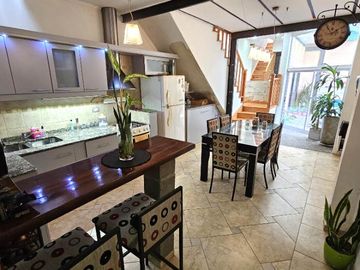 Casa en venta en Lanus Oeste