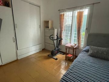 Casa PH en venta en Moron Sur