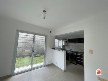APTO BANCOR  Villa Allende Centro 2 Dorm , housing de  4 unidades , sin expensas
