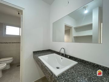 APTO BANCOR  Villa Allende Centro 2 Dorm , housing de  4 unidades , sin expensas
