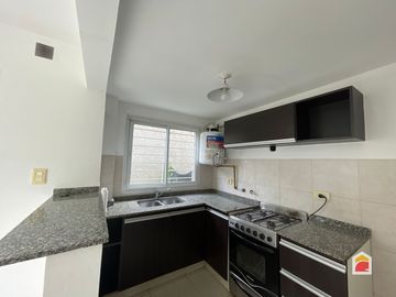 APTO BANCOR  Villa Allende Centro 2 Dorm , housing de  4 unidades , sin expensas