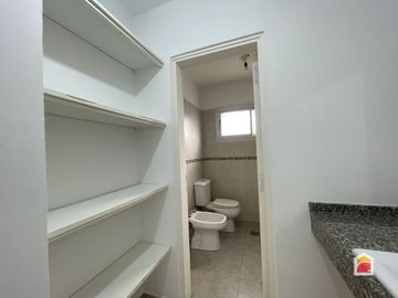 APTO BANCOR  Villa Allende Centro 2 Dorm , housing de  4 unidades , sin expensas