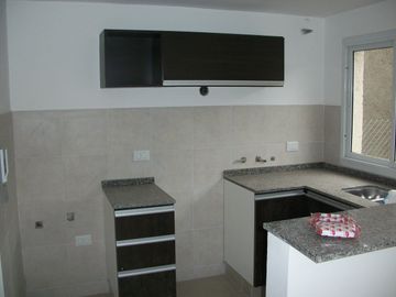 APTO BANCOR  Villa Allende Centro 2 Dorm , housing de  4 unidades , sin expensas