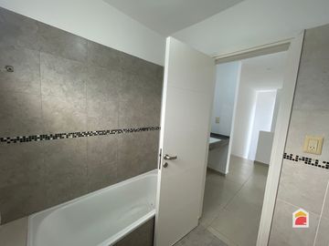 APTO BANCOR  Villa Allende Centro 2 Dorm , housing de  4 unidades , sin expensas