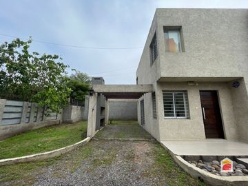 APTO BANCOR  Villa Allende Centro 2 Dorm , housing de  4 unidades , sin expensas