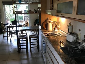 duplex en complejo privado en dorrego impecable