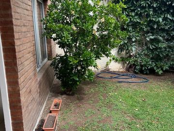 duplex en complejo privado en dorrego impecable