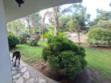 Casa en venta de 3 dormitorios c/ cochera en Santa Teresita