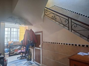 VENTA Casa antigua  de 7 ambientes en Almagro