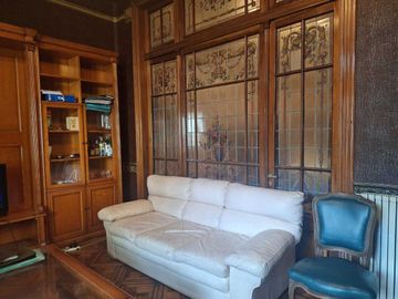 VENTA Casa antigua  de 7 ambientes en Almagro