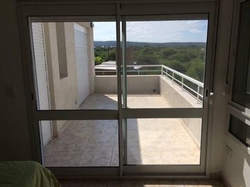 K023 CB Magnífica Casa  + Dpto con increíble vista, en Villa Cura Brochero