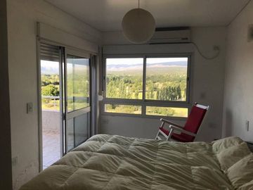 K023 CB Magnífica Casa  + Dpto con increíble vista, en Villa Cura Brochero